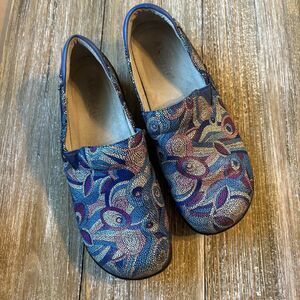 Alegria Clog Shoes Womens EU 40 US 9.5 Blue Purple Pink Slip On Slip Resistant